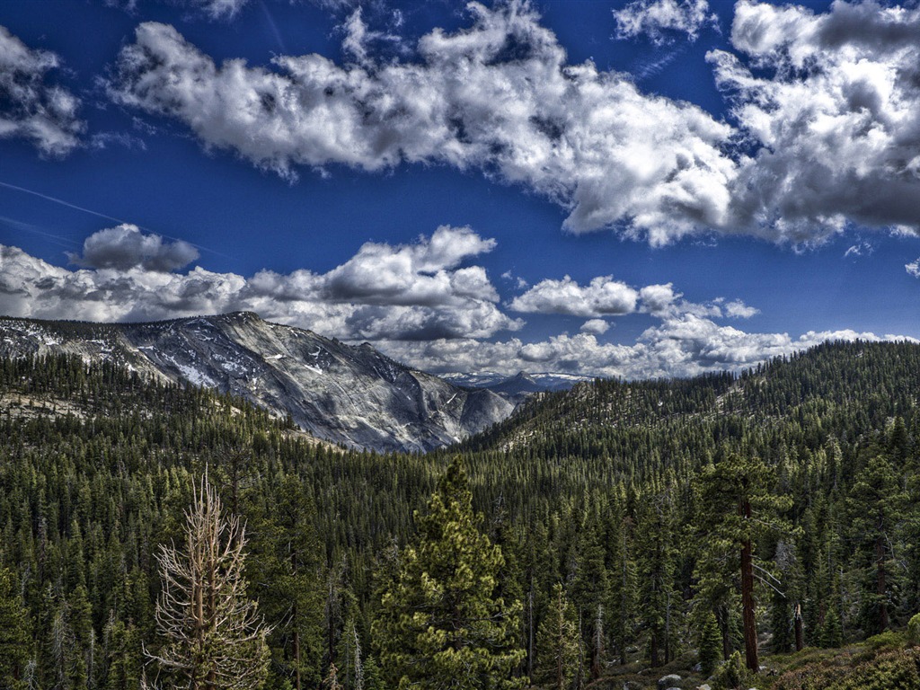 Mountain Valley paysage fond d'écran (2) #10 - 1024x768