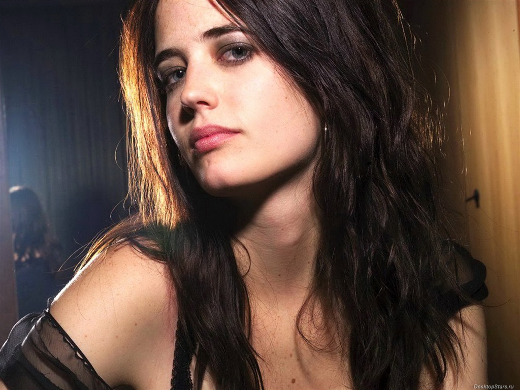 Eva Green krásnou tapetu #12 - 1024x768