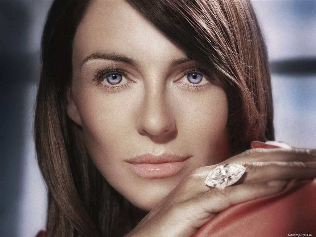 Elizabeth Hurley schöne Tapete #22 - 1024x768