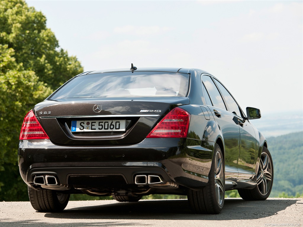 Mercedes-Benz S63 AMG - 2010 fondos de escritorio de alta definición #19 - 1024x768