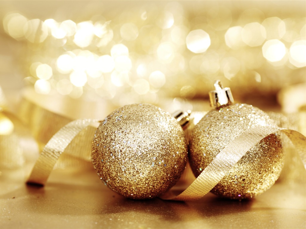 Christmas balls wallpaper (1) #20 - 1024x768