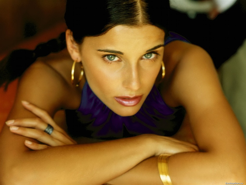 Nelly Furtado schöne Tapete #10 - 1024x768