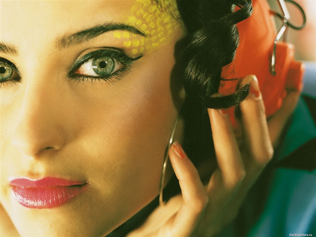 Nelly Furtado 妮莉·費塔朵 美女壁紙 #13 - 1024x768