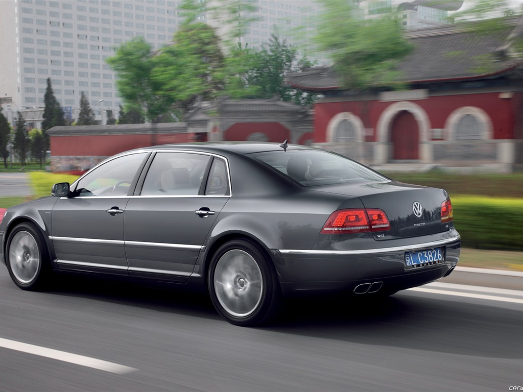 Volkswagen Phaeton W12 long wheelbase - 2010 大眾 #2 - 1024x768