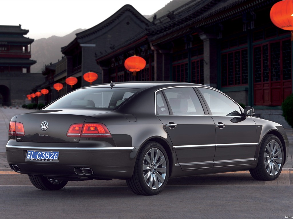 Volkswagen Phaeton W12 long wheelbase - 2010 HD wallpaper #6 - 1024x768