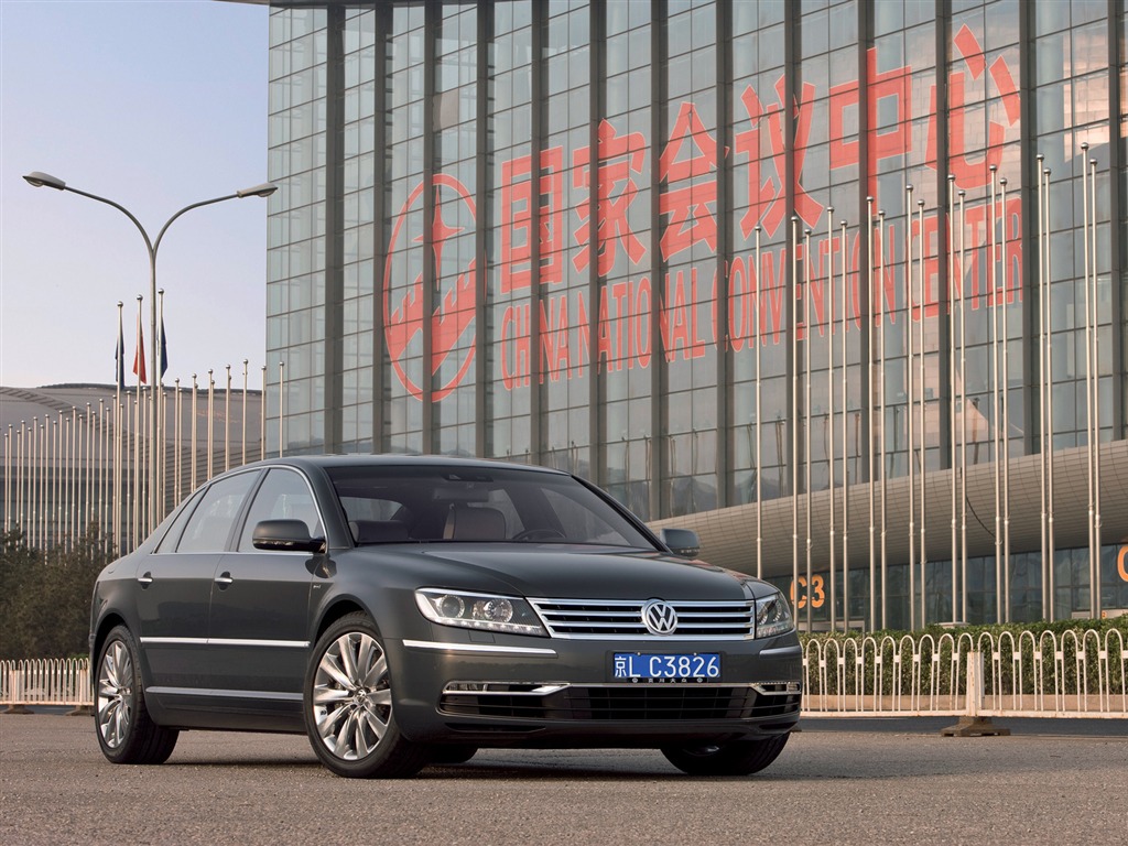 Volkswagen Phaeton W12 long wheelbase - 2010 HD wallpaper #13 - 1024x768