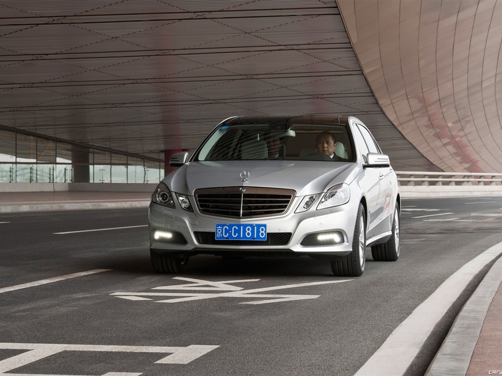 Mercedes-Benz E-Class Long Version - 2010 奔驰7 - 1024x768