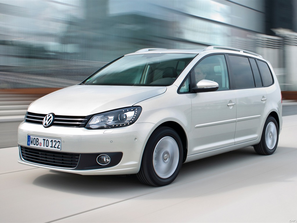 Volkswagen Touran TDI - 2010 fondos de escritorio de alta definición #1 - 1024x768