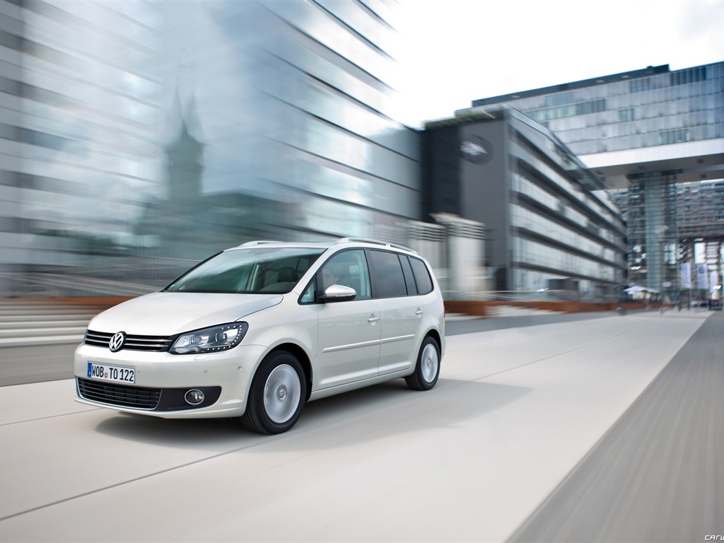 Volkswagen Touran TDI - 2010 HD tapetu #2 - 1024x768