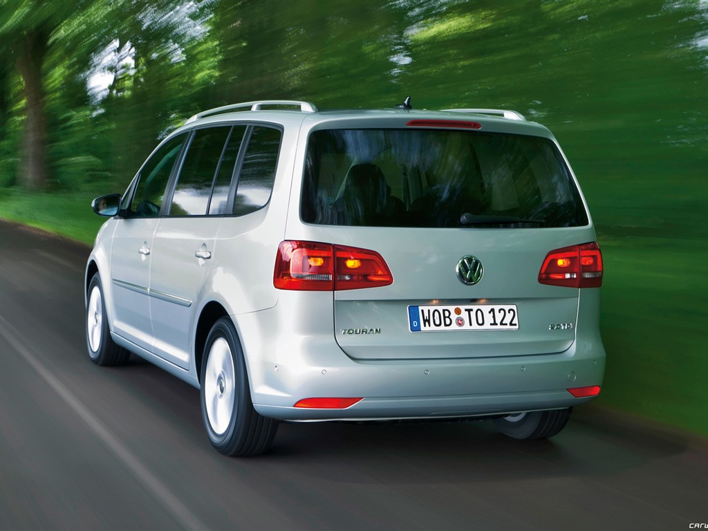 Volkswagen Touran TDI - 2010 fondos de escritorio de alta definición #8 - 1024x768