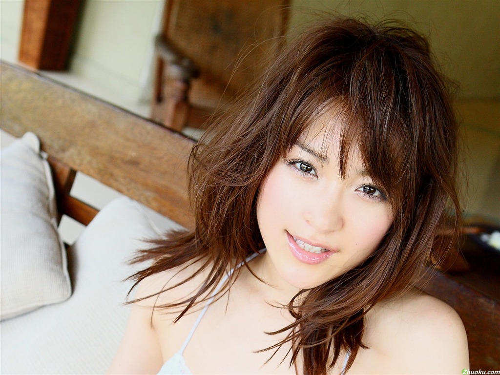 朝美恵香 美女壁紙 #1 - 1024x768