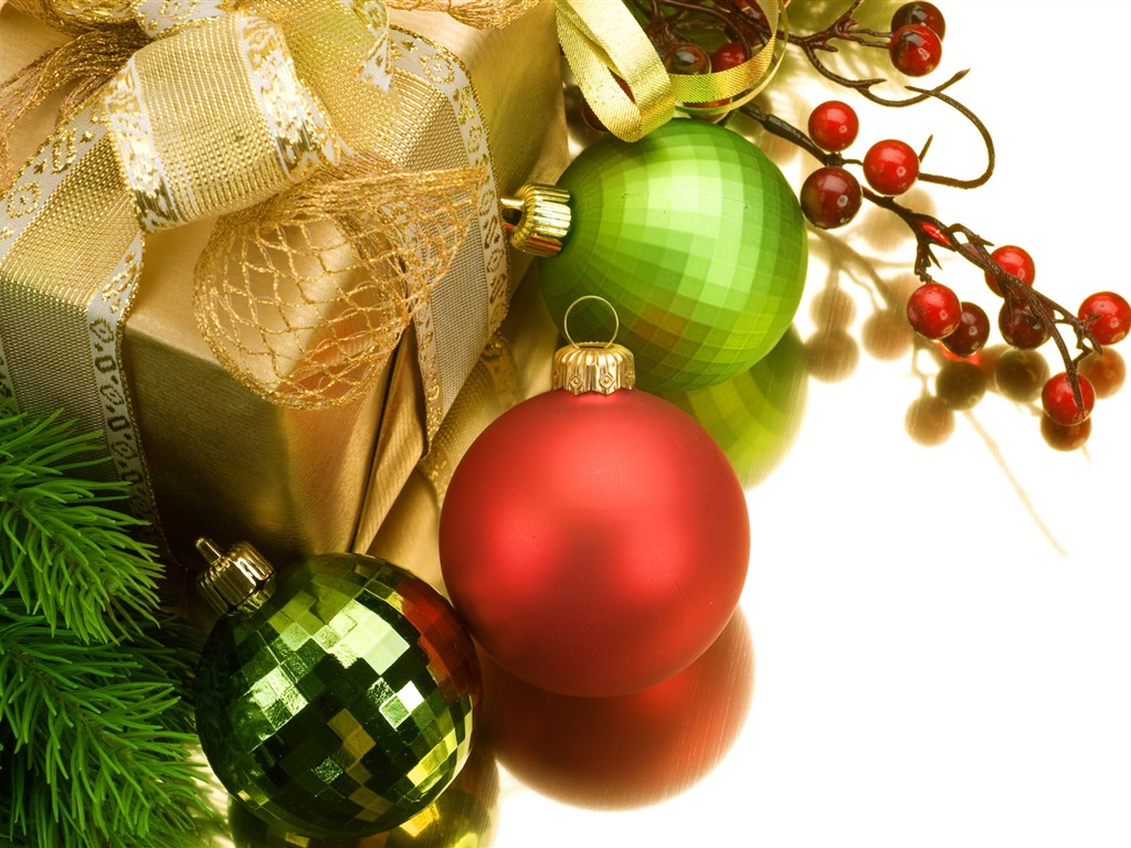 Christmas balls wallpaper (5) #15 - 1024x768