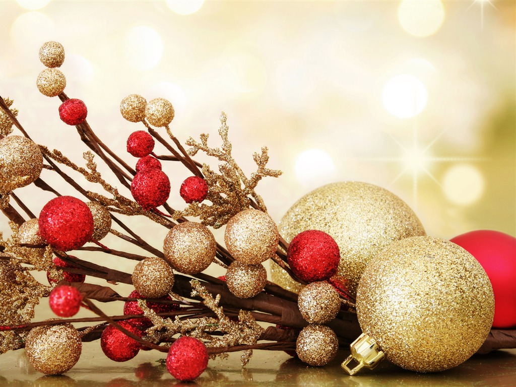 Christmas balls wallpaper (7) #19 - 1024x768