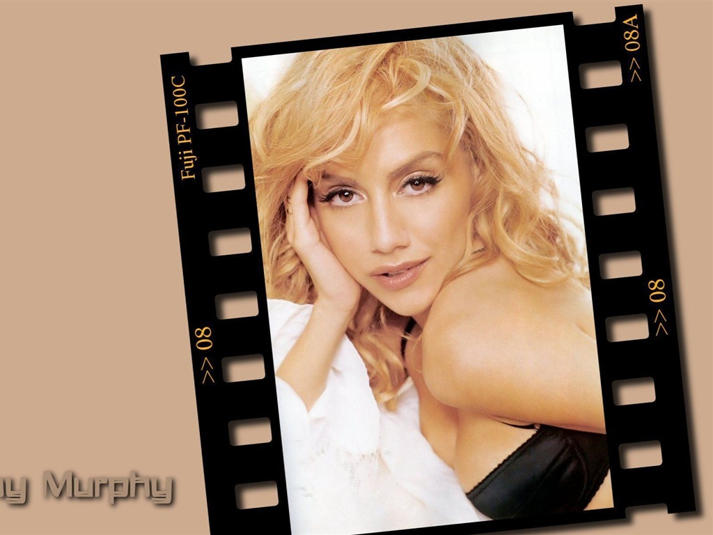 Brittany Murphy hermoso fondo de pantalla (2) #6 - 1024x768