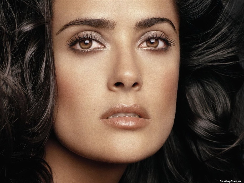 Salma Hayek beau fond d'écran (1) #18 - 1024x768