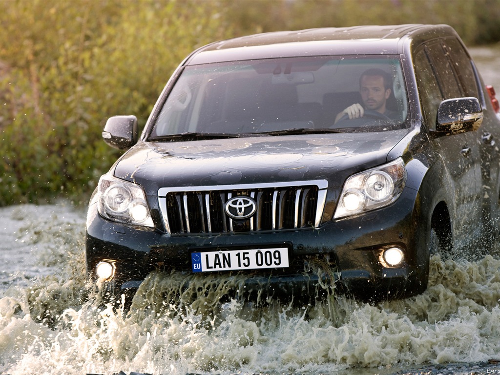 Toyota Land Cruiser Prado - 2009 HD wallpaper #46 - 1024x768