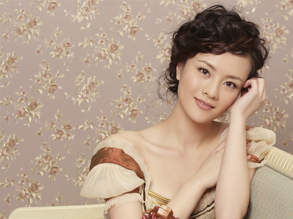 劉孜 美女壁紙 #2 - 1024x768