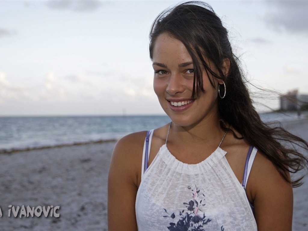 Ana Ivanovic 安娜·伊万诺维奇 美女壁纸4 - 1024x768