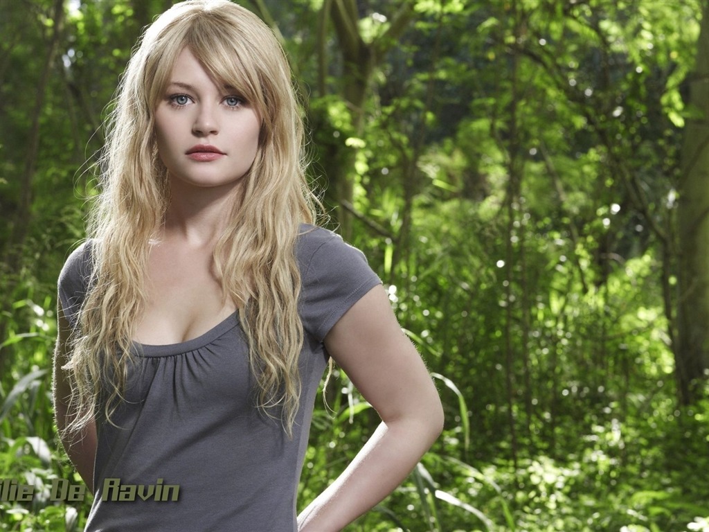 Emilie De Ravin hermosos fondos de escritorio #7 - 1024x768