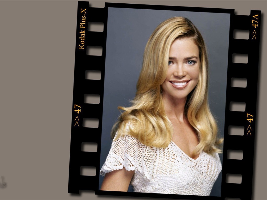 Denise Richards beautiful wallpaper #10 - 1024x768