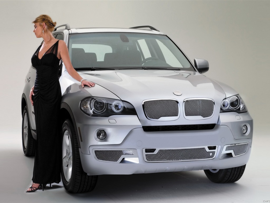 Cars and Girls wallpapers (3) #3 - 1024x768