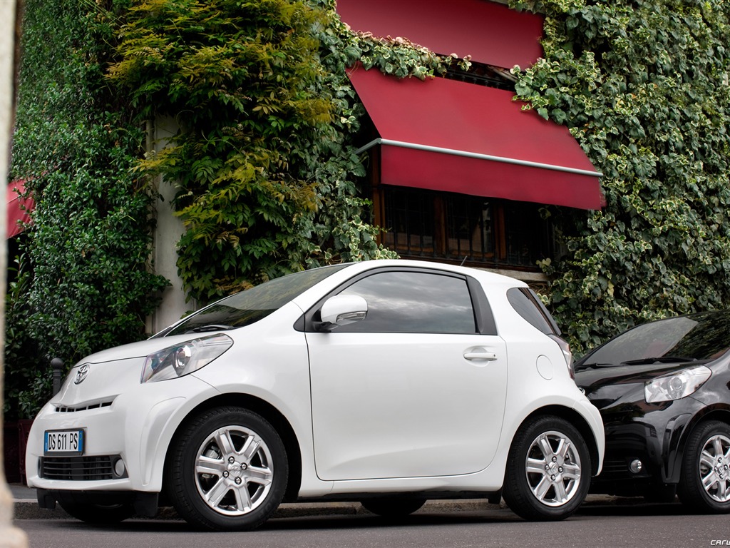 Toyota iQ - 2009 HD wallpaper (1) #30 - 1024x768