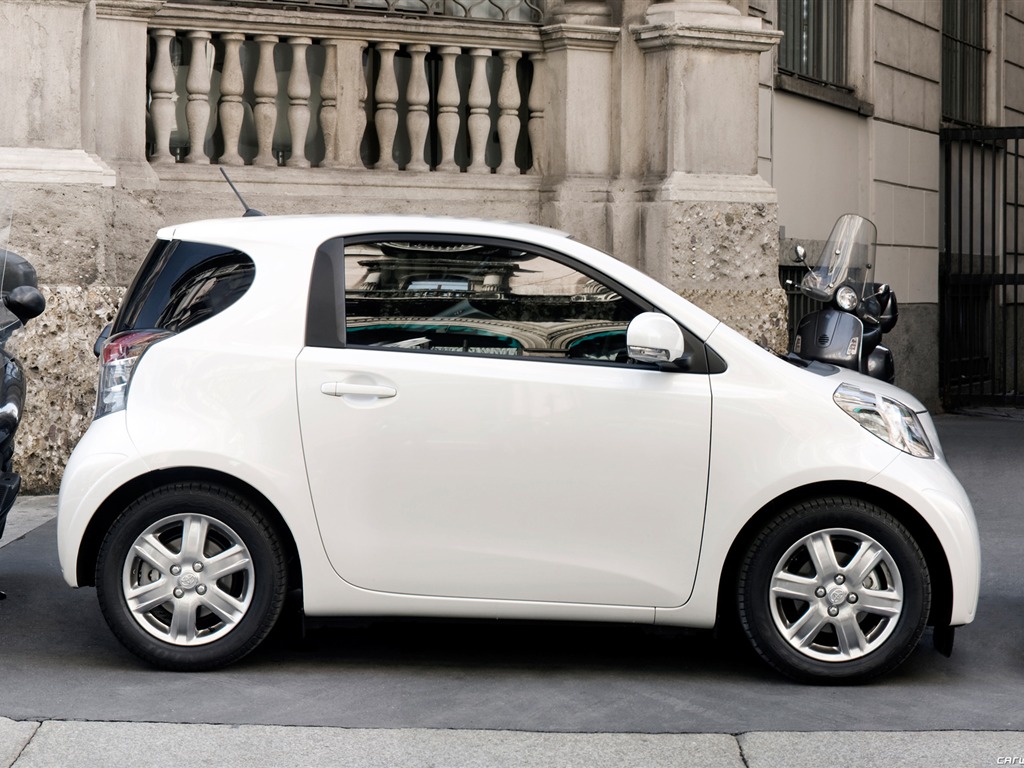 Toyota iQ - 2009 HD tapetu (1) #32 - 1024x768