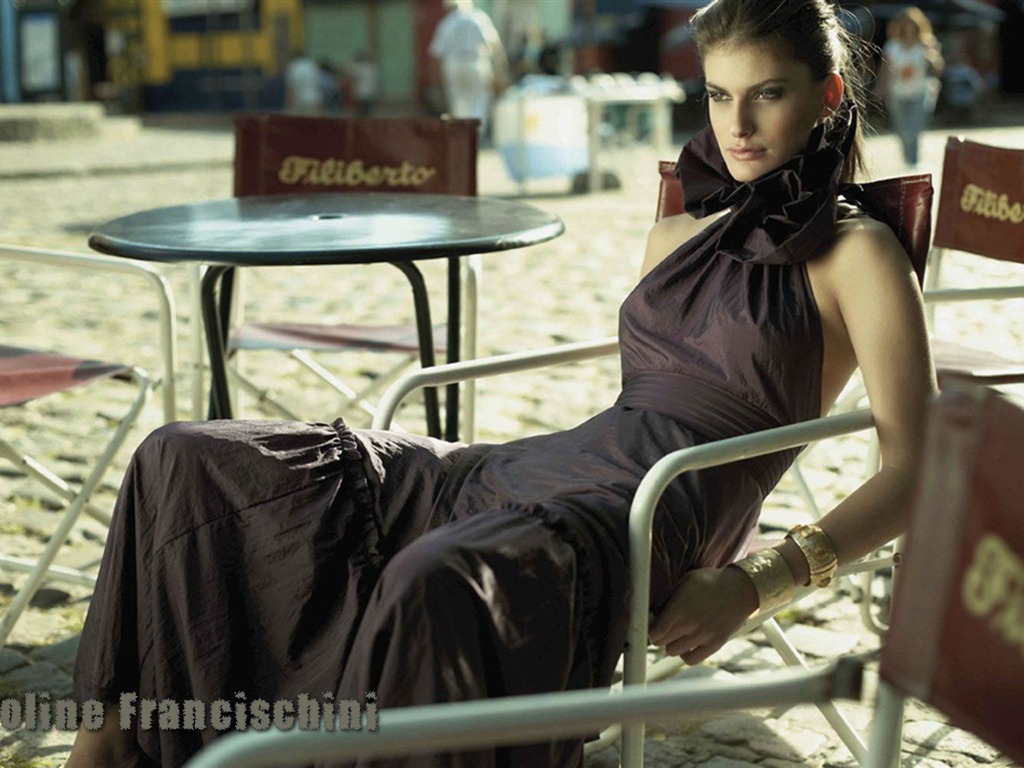 Caroline Francischini hermoso fondo de pantalla #15 - 1024x768