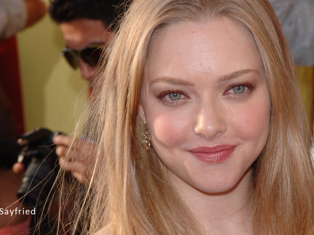 Amanda Seyfried 阿曼達·塞弗里德 美女壁紙 #13 - 1024x768