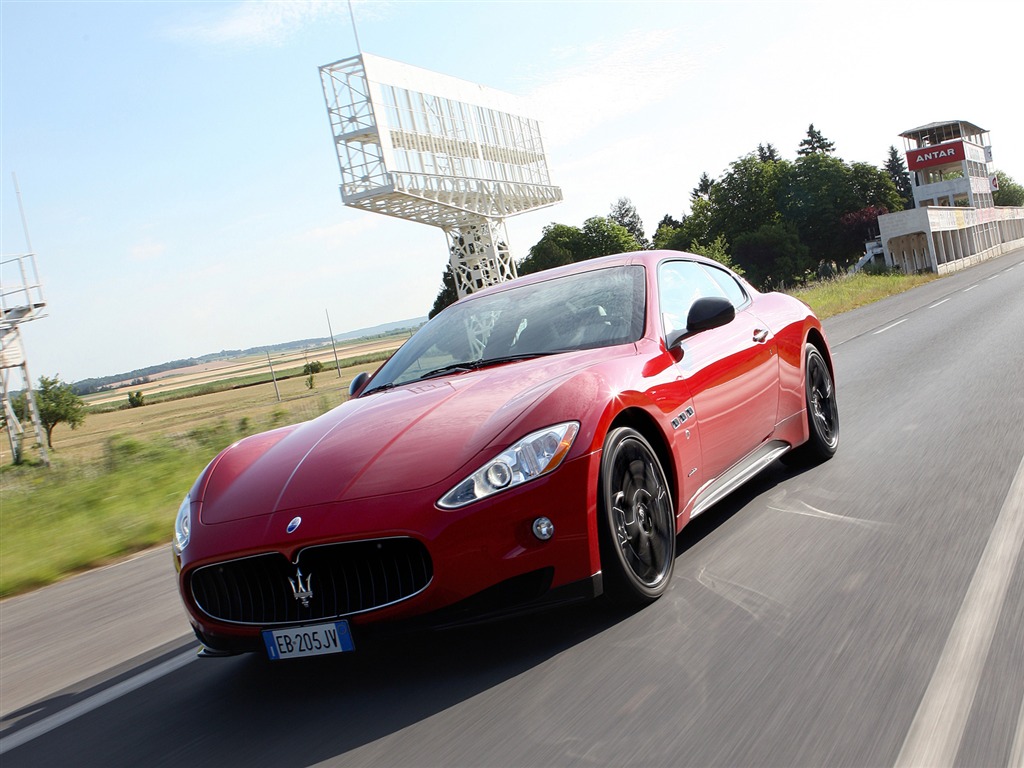 Maserati GranTurismo - 2010 玛莎拉蒂11 - 1024x768