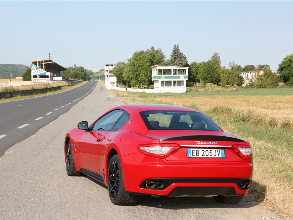 Maserati GranTurismo - 2010의 HD 벽지 #20 - 1024x768