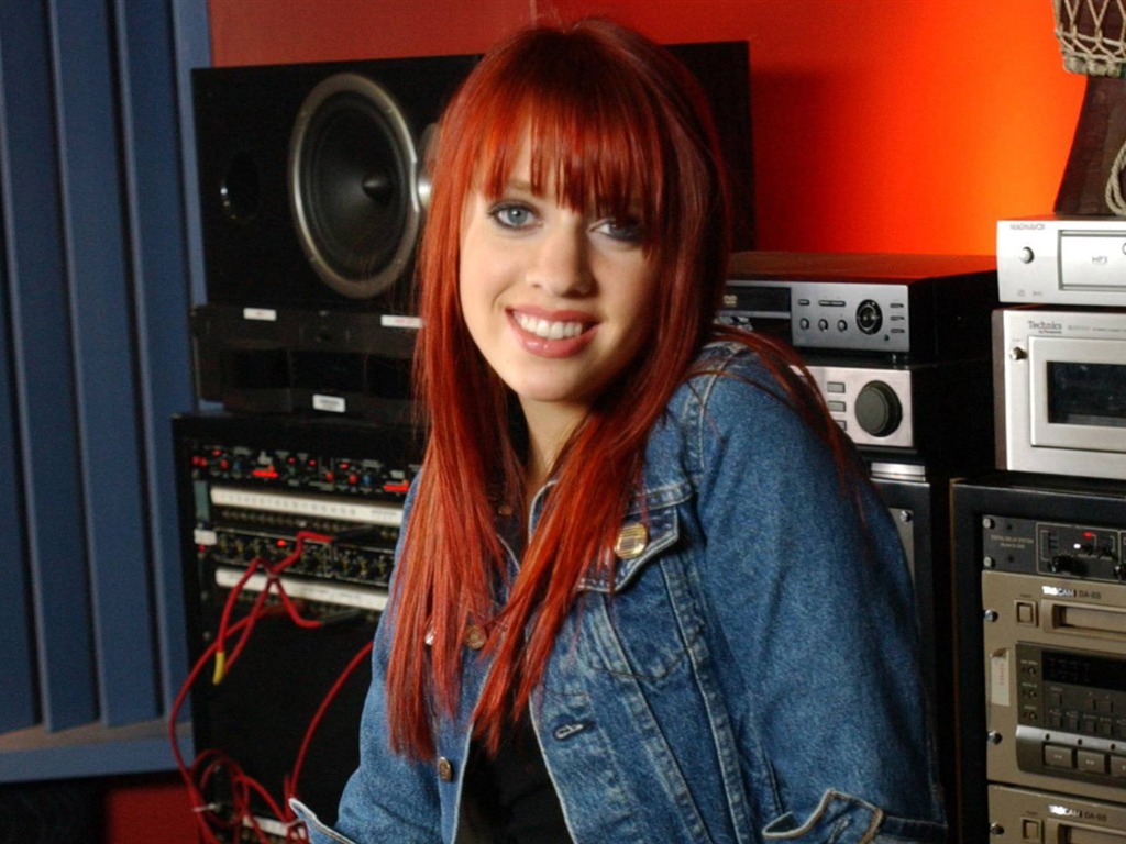 Alexz Johnson beau fond d'écran #4 - 1024x768