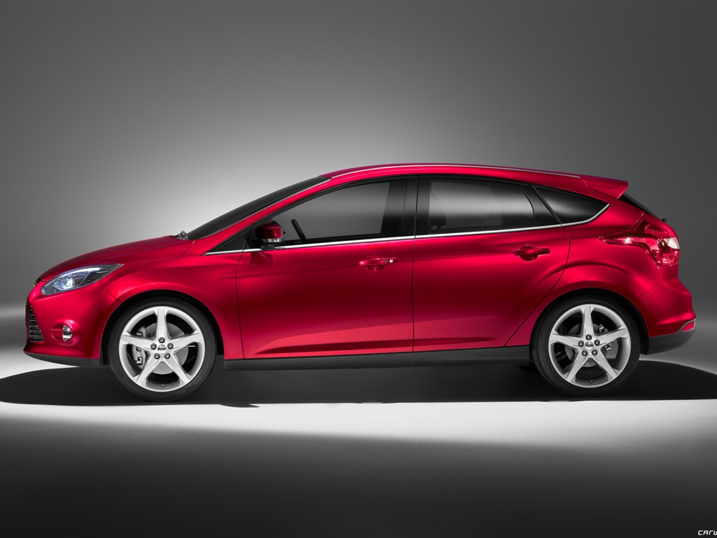 Ford Focus Hatchback 5-door - 2011 福特18 - 1024x768