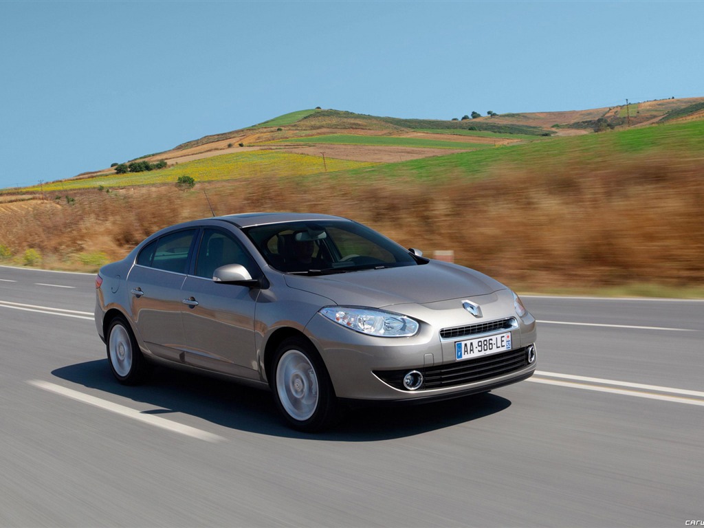 Renault Fluence - 2009 HD Tapety na plochu #21 - 1024x768