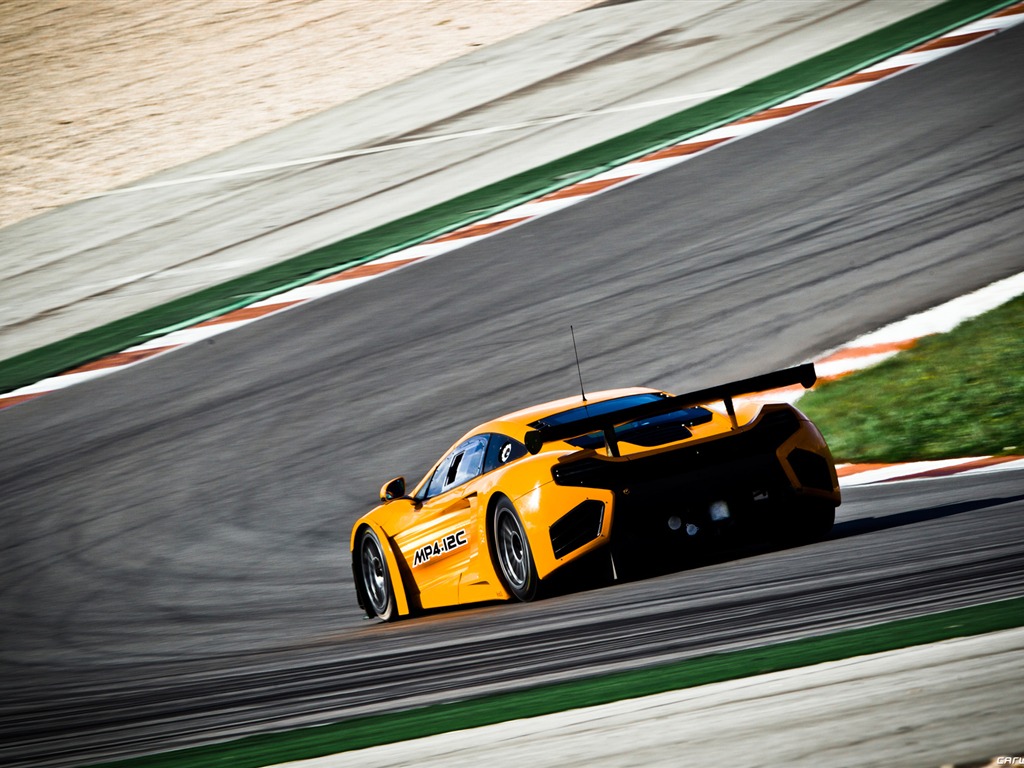 맥라렌 MP4 - 12C GT3 - 2011의 HD 배경 화면 #12 - 1024x768