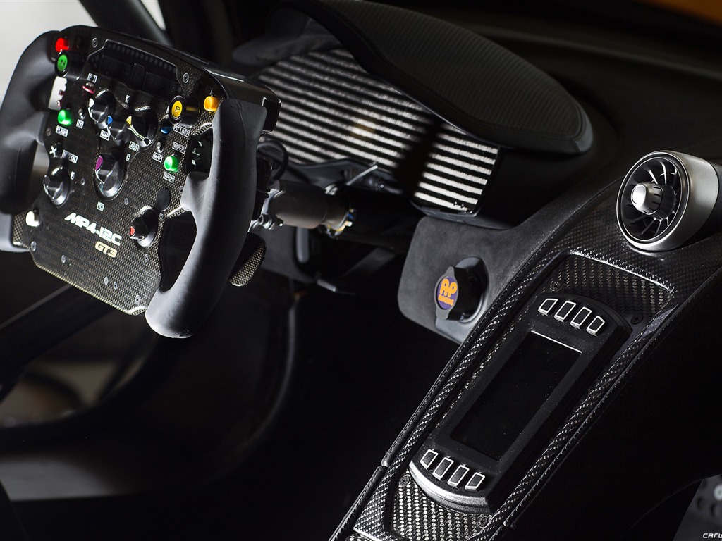 McLaren MP4-12C GT3 - 2011 邁凱輪 #18 - 1024x768