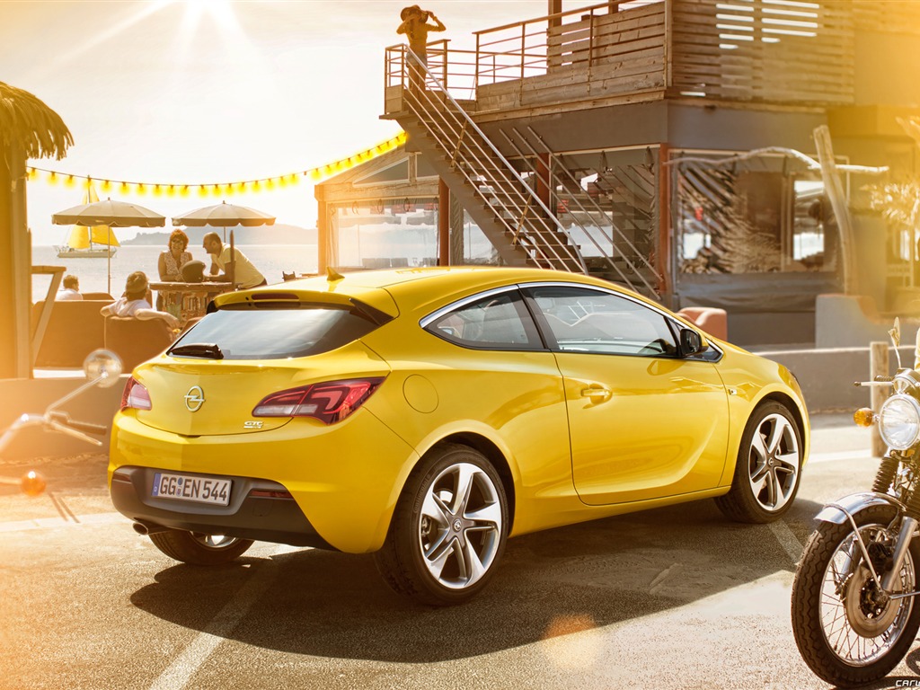 Opel Astra GTC - 2011 fonds d'écran HD #13 - 1024x768