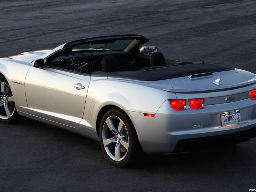 Chevrolet Camaro Convertible - 2010 雪佛兰12 - 1024x768