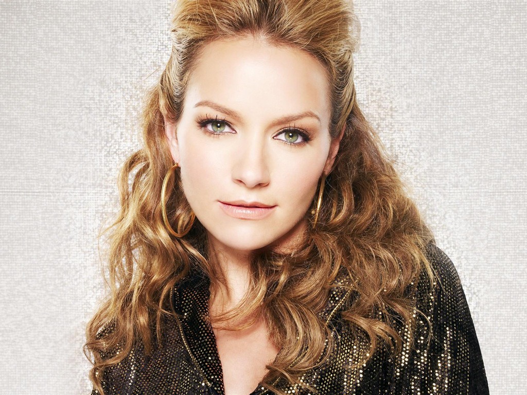 Becki Newton 貝基·紐頓 美女壁紙 #3 - 1024x768