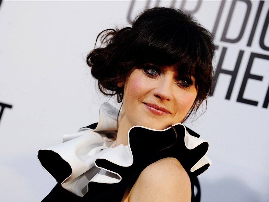 Zooey Deschanel 佐伊·丹斯切爾 美女壁紙 #19 - 1024x768