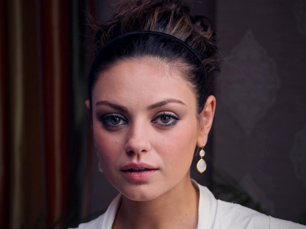 Mila Kunis 米拉·庫妮絲 美女壁紙 #16 - 1024x768