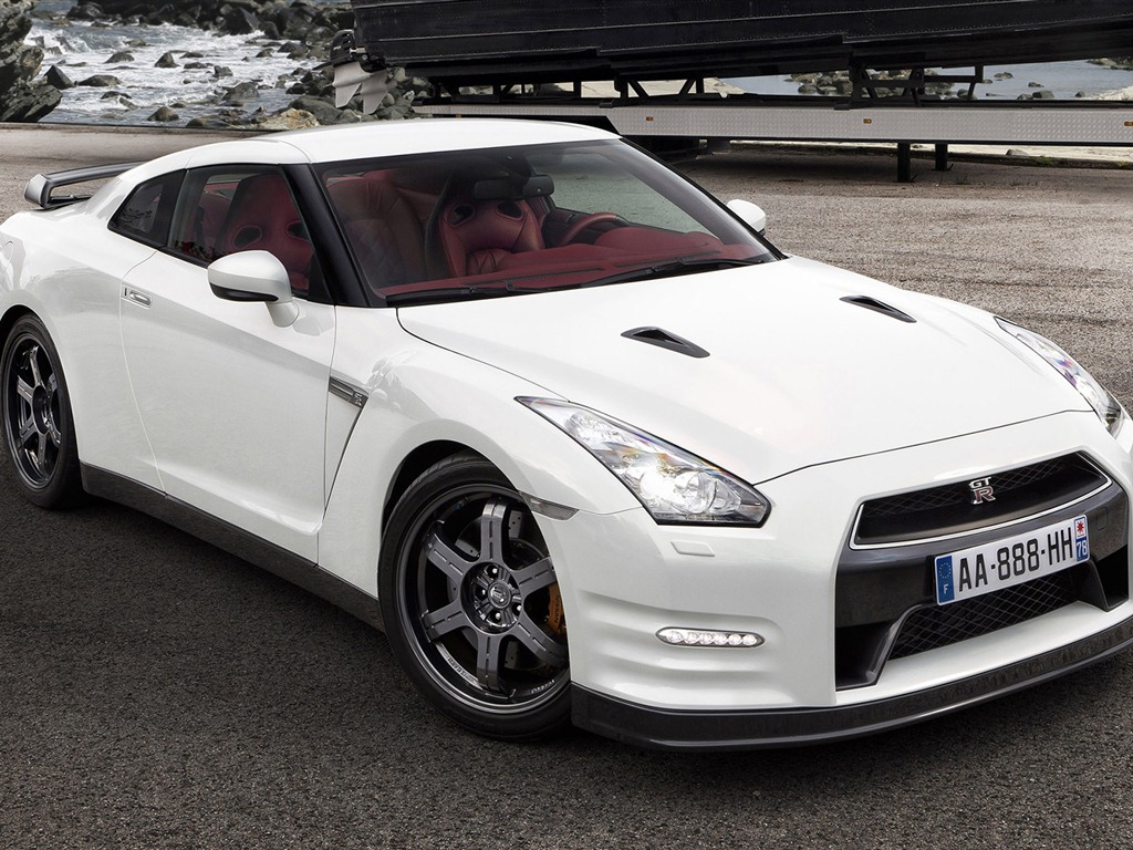 Nissan GT-R Egoist 2011 日產GT-R 利己主義高清壁紙 #28 - 1024x768