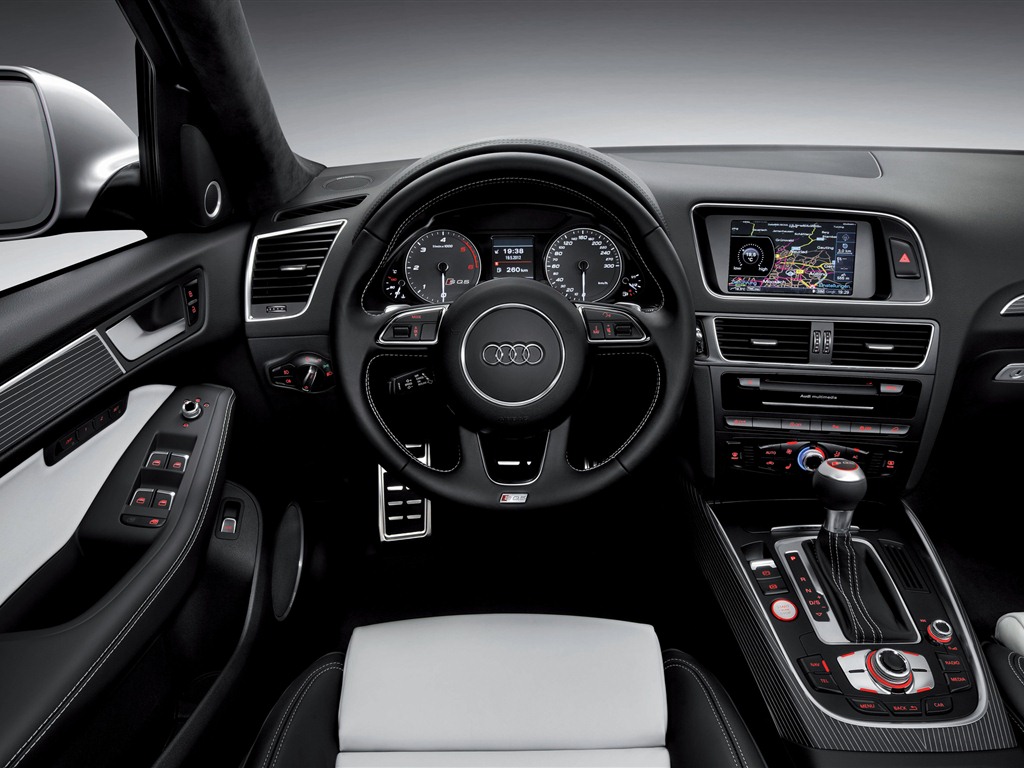 2013 Audi SQ5 TDI 奧迪 高清壁紙 #18 - 1024x768
