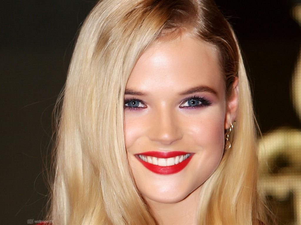 Gabriella Wilde 加布瑞拉·王爾德 美女壁紙 #12 - 1024x768