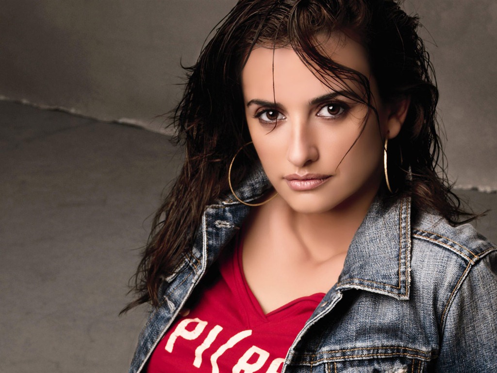 Penelope Cruz 佩內洛普·克魯茲高清壁紙 #2 - 1024x768