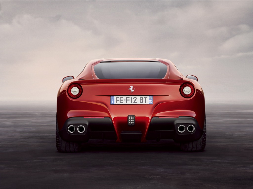 2012 Ferrari F12 Berlinetta 法拉利 高清壁纸5 - 1024x768