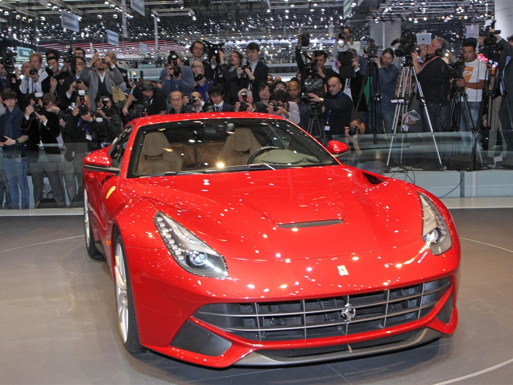 2012 페라리 F12 Berlinetta HD 배경 화면 #10 - 1024x768