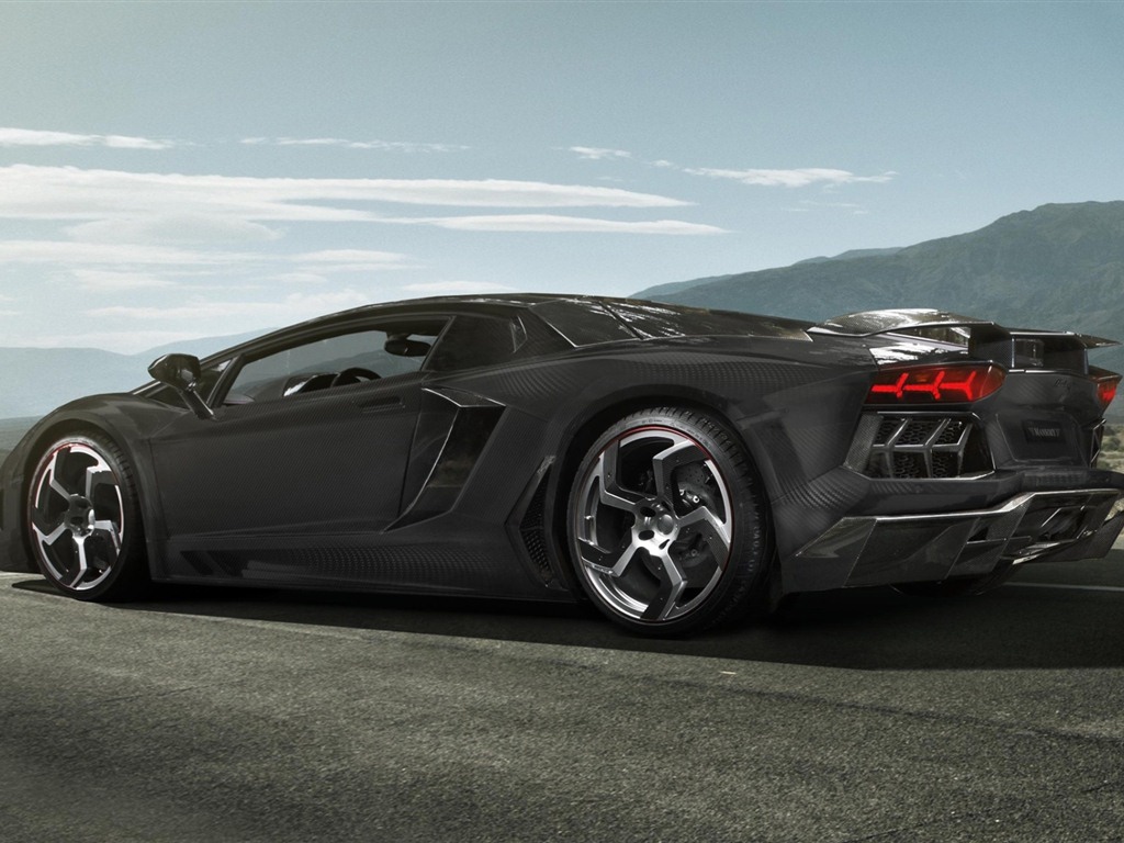 2012 Lamborghini Aventador LP700-4 蘭博基尼高清壁紙 #27 - 1024x768