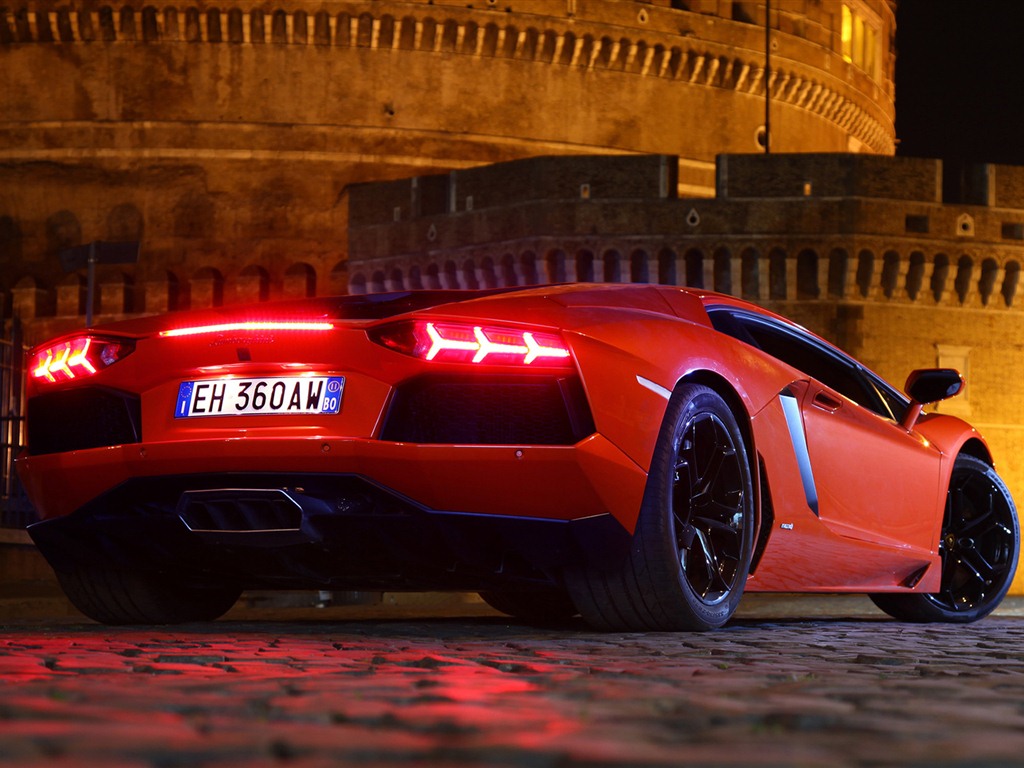 2012 Lamborghini Aventador LP700-4 HD wallpapers #43 - 1024x768