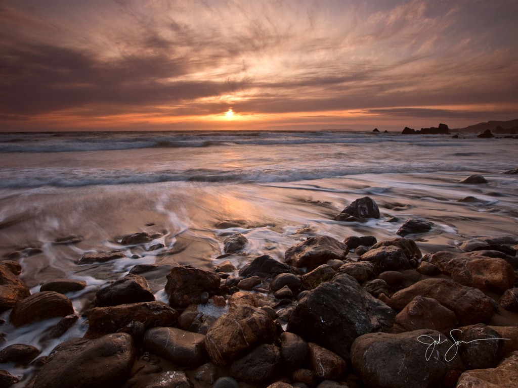 Windows 7 Wallpapers: Sunset Sunrise Beach #9 - 1024x768